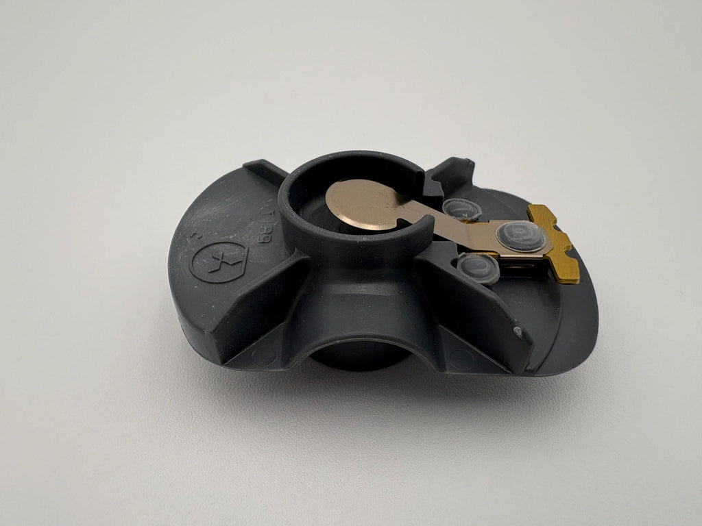Subaru Sambar Distributor Rotor - OEM
