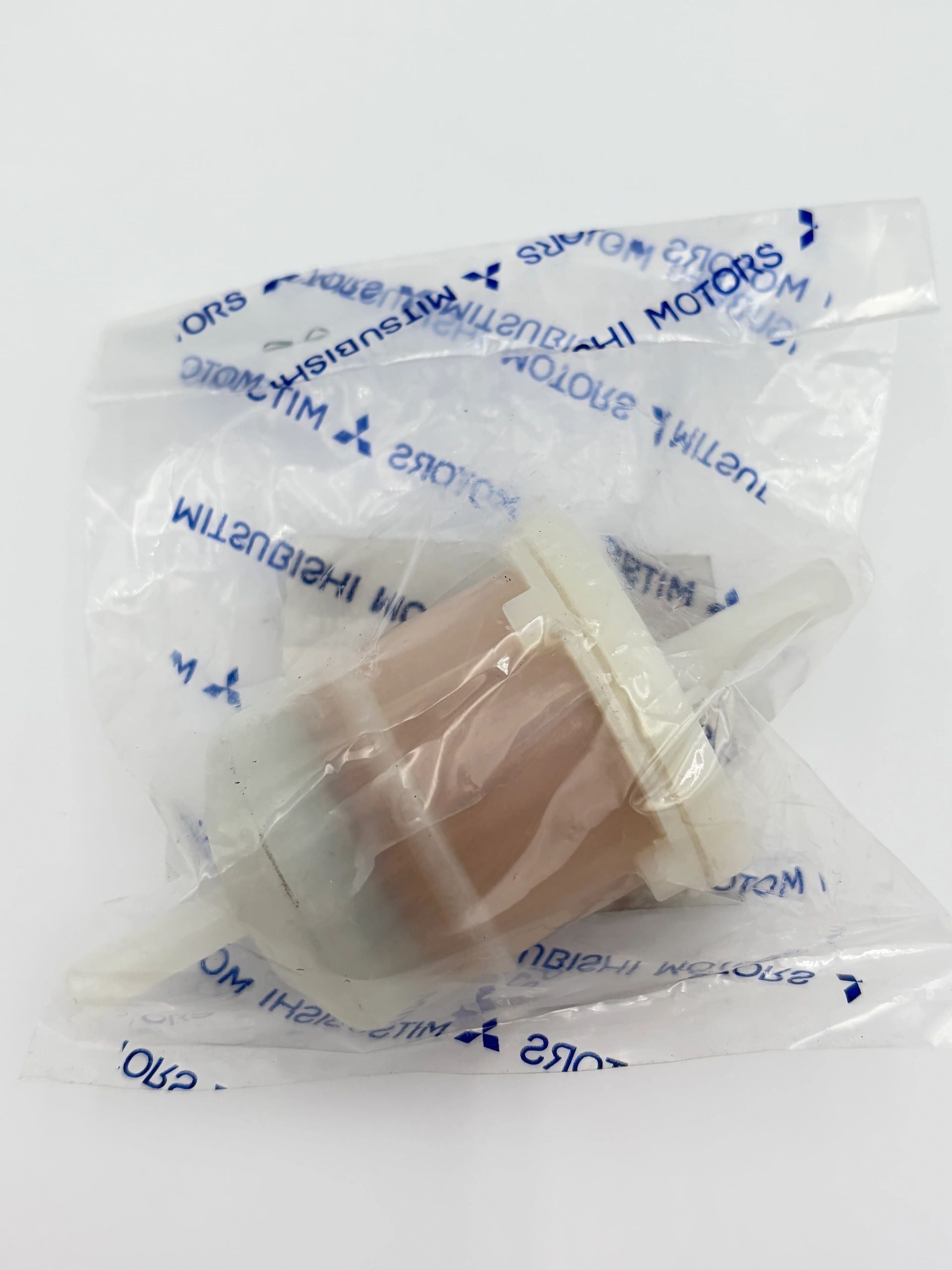 Mitsubishi Minicab Fuel Filter - U41T-U42T - OEM